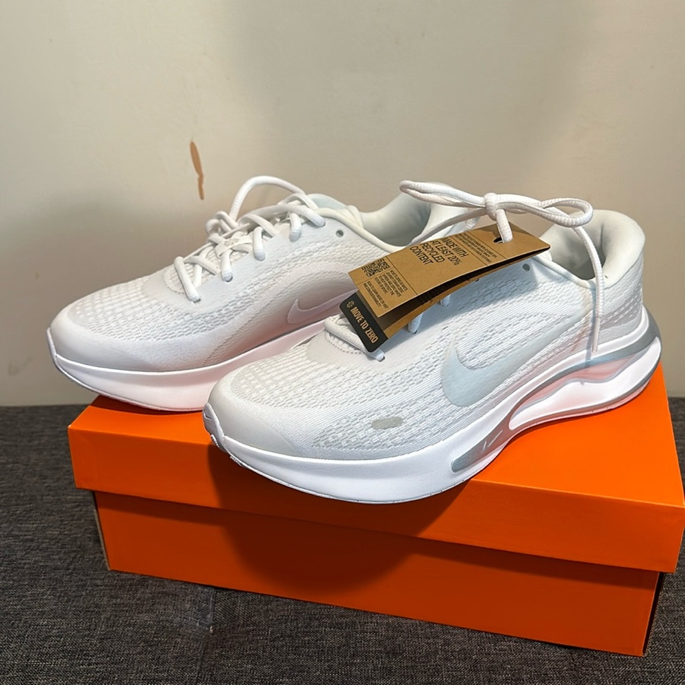 Nike Journey Run
